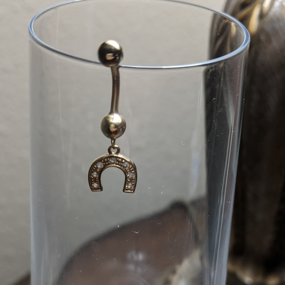 14 Karat Gold Lucky Horseshoe Belly Ring